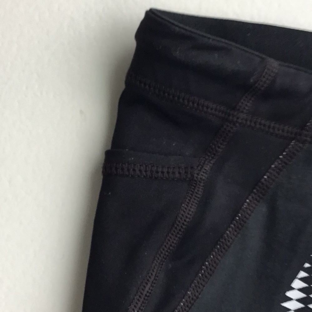 Vmma Cape Legging With Drawstring And Side Pocket - image 6